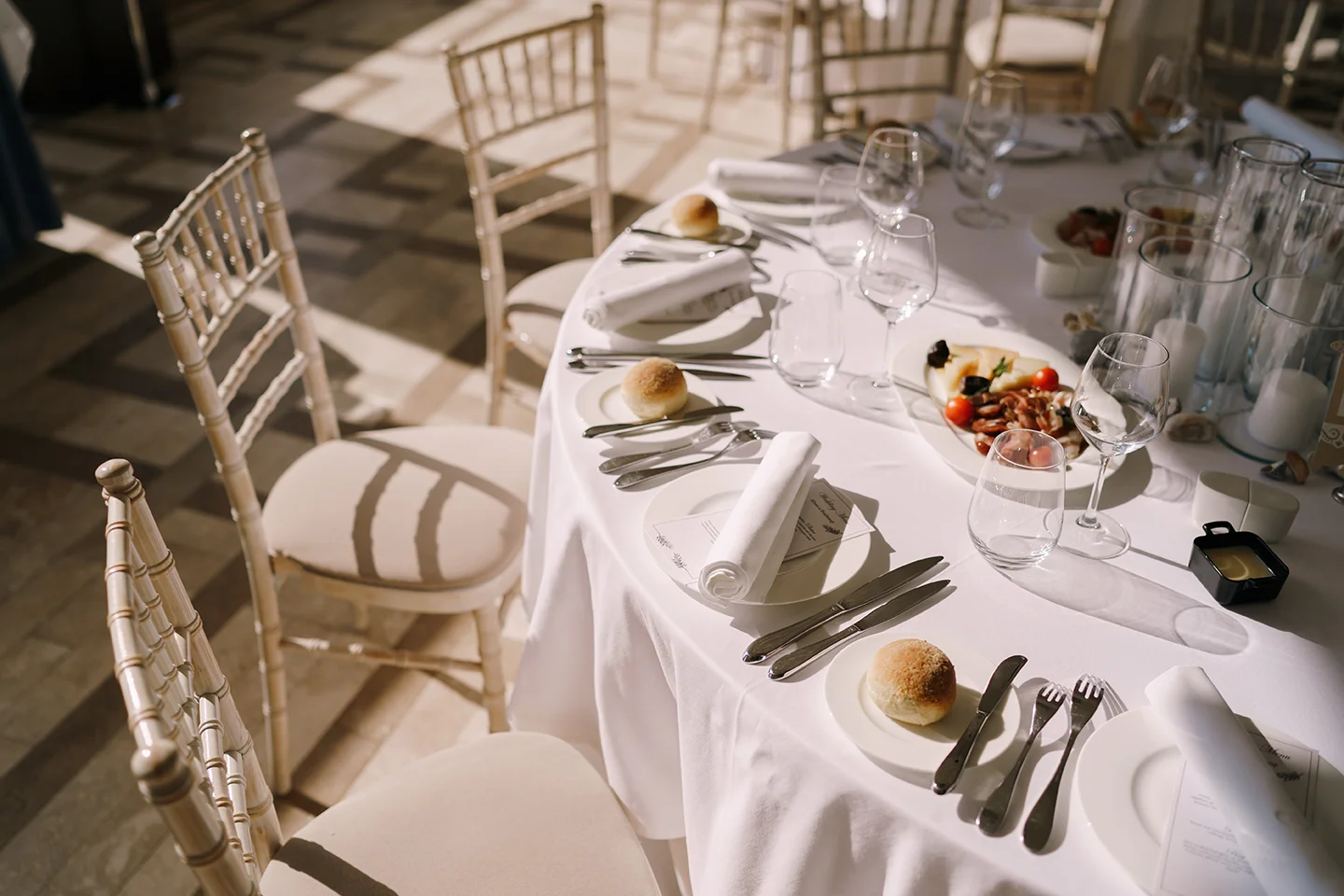 Tables Tables